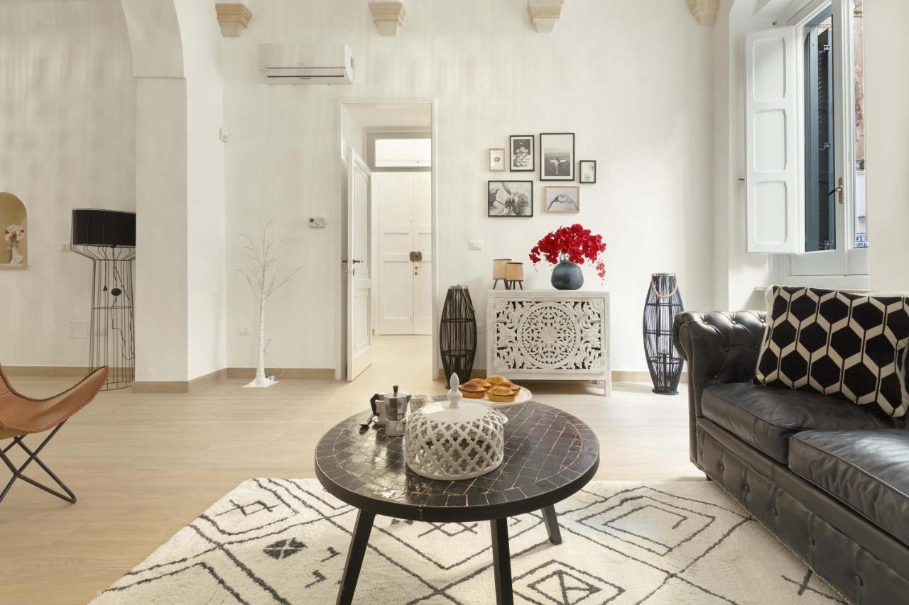 Porta Del Duomo Luxury By Barbarhouse Apartment Lecce Ngoại thất bức ảnh